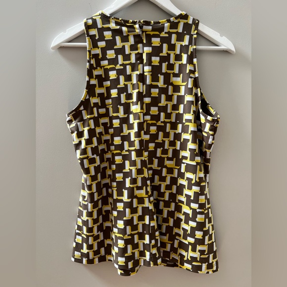 Banana Republic sleeveless blouse size S - Picture 2 of 8